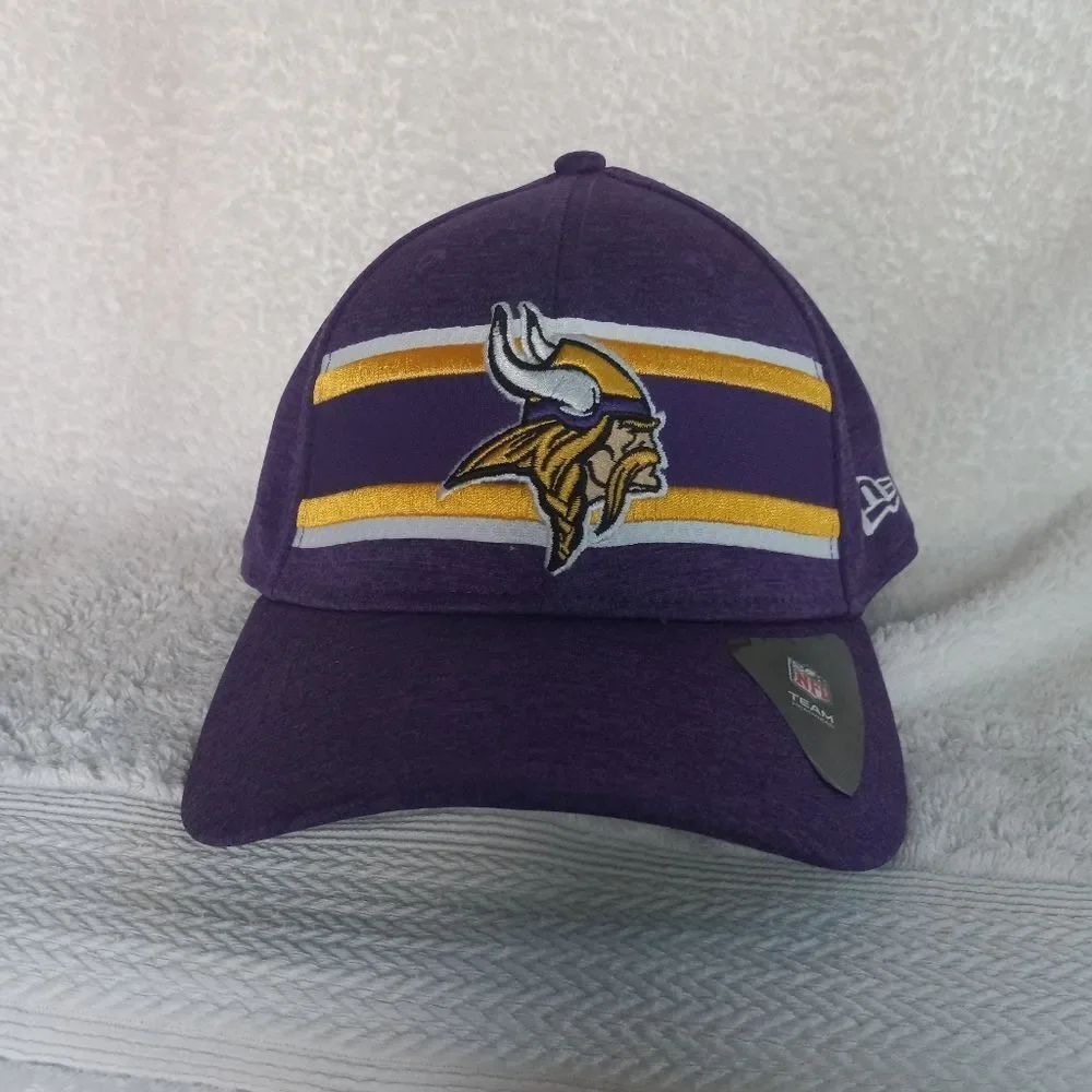 New Era Purple Minesota Vikings NWOT
